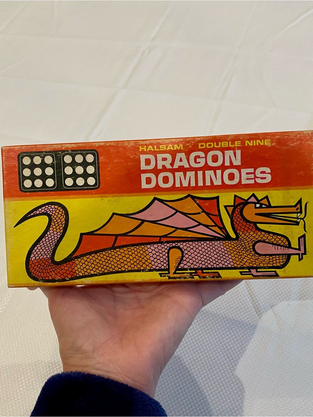 Vintage Dragon Black Dominoes - Red and Yellow box